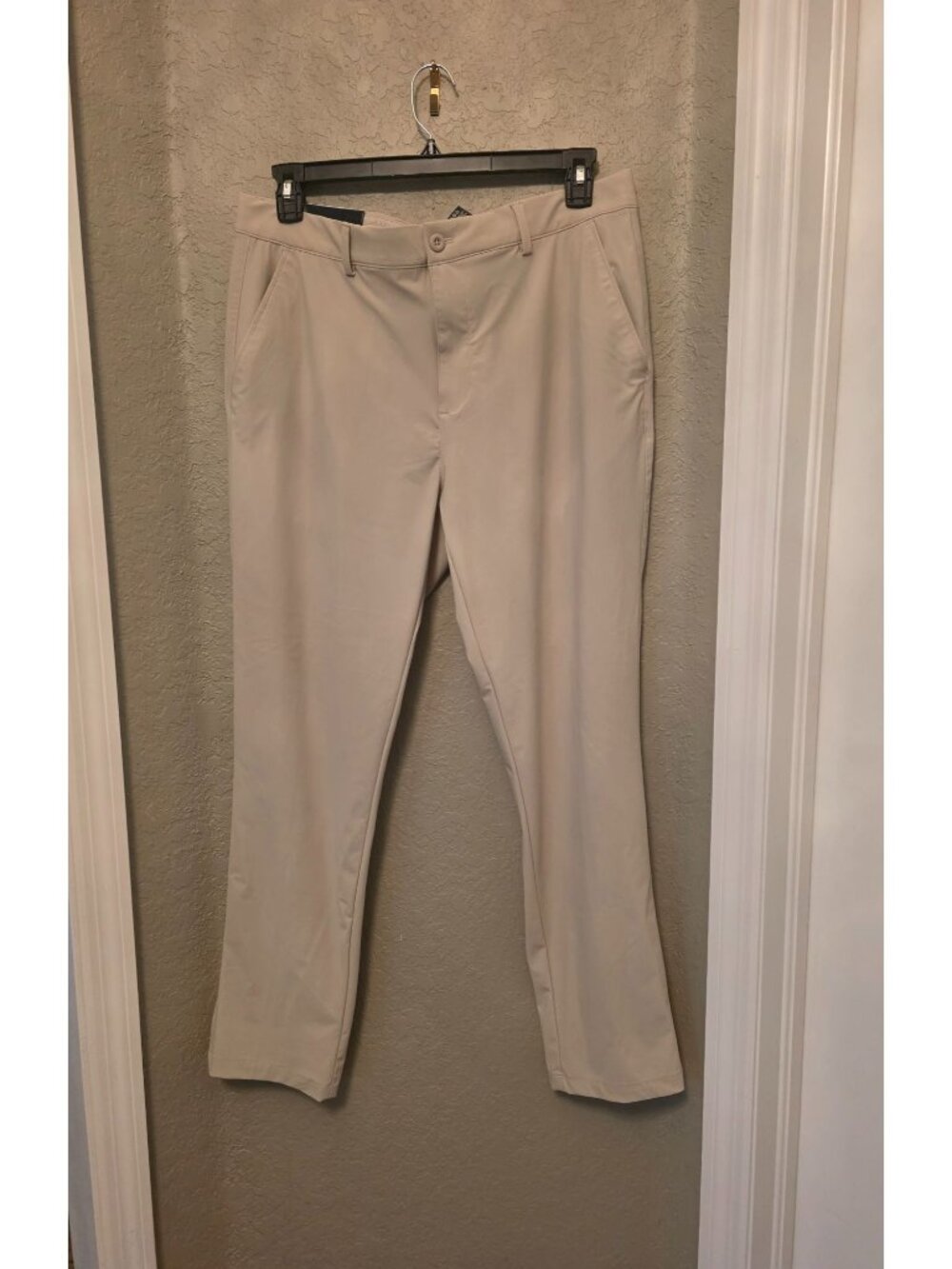 Greg Norman Beige Performance Stretch Golf Chino Lightweight Pants 36 X 30 NWT